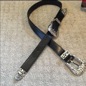 Double buckle belt